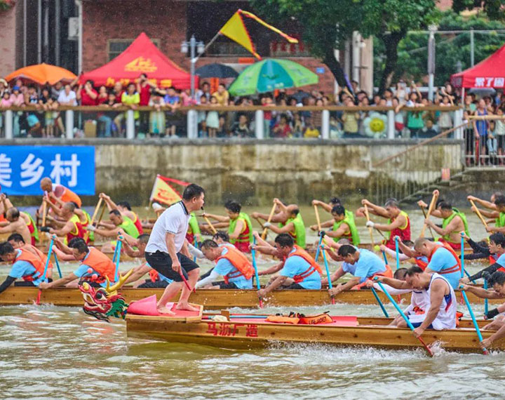 龙舟竞渡&middot;清新偕行丨龙舟竞渡庆端午，，，，，，，，钱柜qg777清新助力